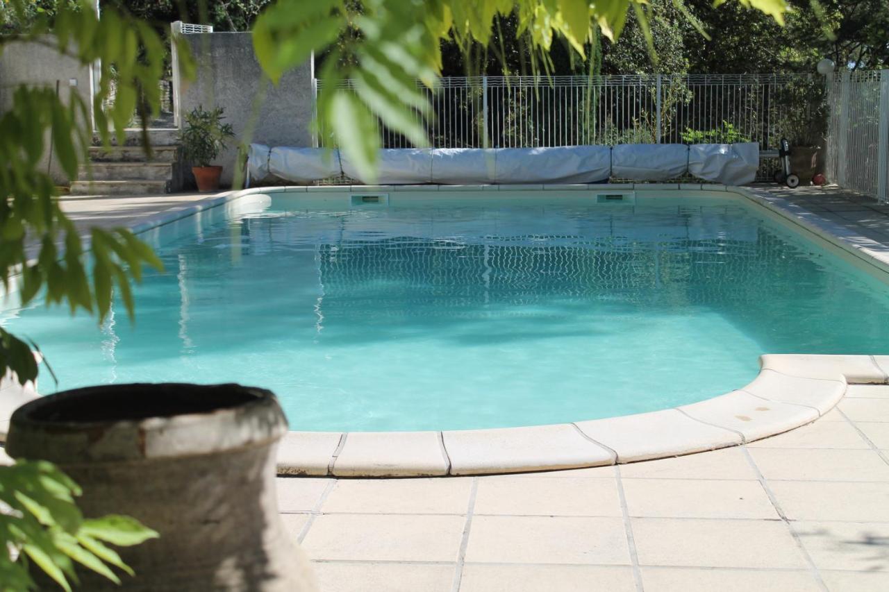 Grillon Lou Paradou Lodge מראה חיצוני תמונה